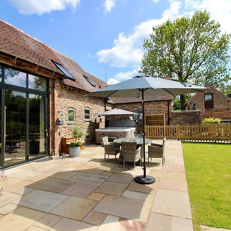 The Cart House - Beautiful Contemporary Barn - Hot Tub Appartement Bridgnorth Buitenkant foto