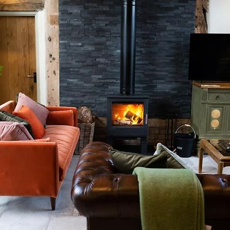 The Cart House - Beautiful Contemporary Barn - Hot Tub Appartement Bridgnorth Buitenkant foto