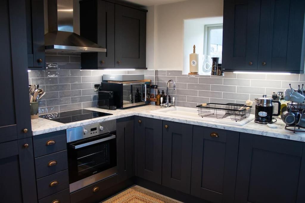 The Cart House - Beautiful Contemporary Barn - Hot Tub Appartement Bridgnorth Buitenkant foto